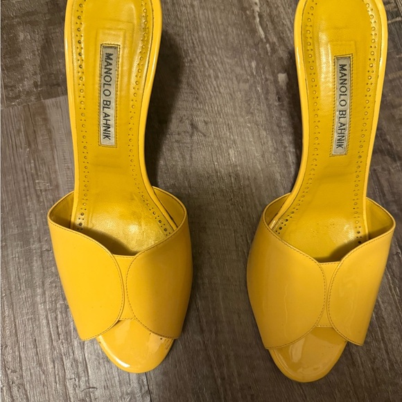 Manolo Blahnik Shoes - Manolo Blahnik Yellow Patent Leather Open-Toe Mules with Folded Vamp